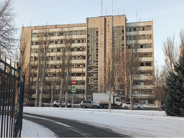 Продажа офисного здания 8000 м2 Луганск