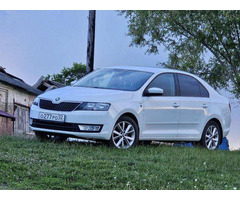 Продам автомобиль SKODA RAPID 2016 г.в.