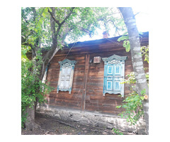 Здание 106.9 кв.м. и земельный участок 813кв.м.