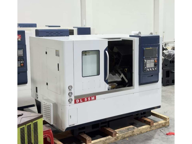 Токарный станок с ЧПУ DL55M Fanuc с фрезерованием — в наличии на складе в СПб