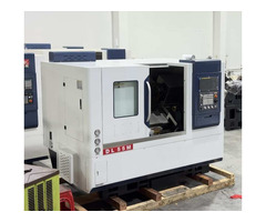 Токарный станок с ЧПУ DL55M Fanuc с фрезерованием — в наличии на складе в СПб