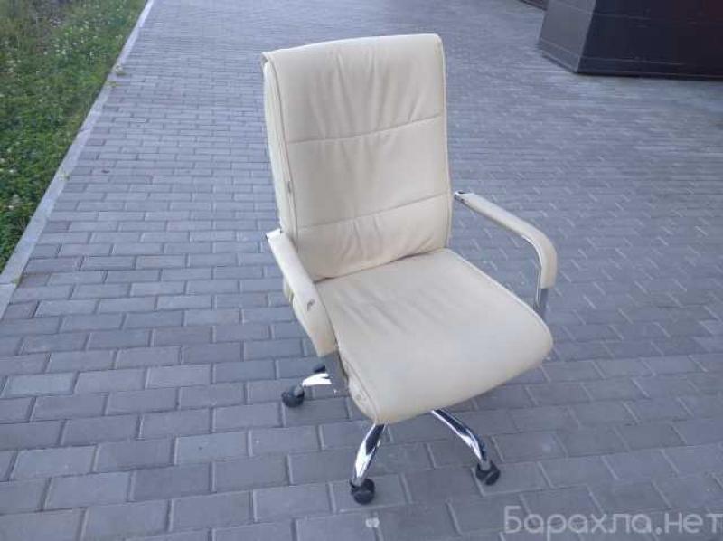 Продам: директорское кресло в Сыктывкаре